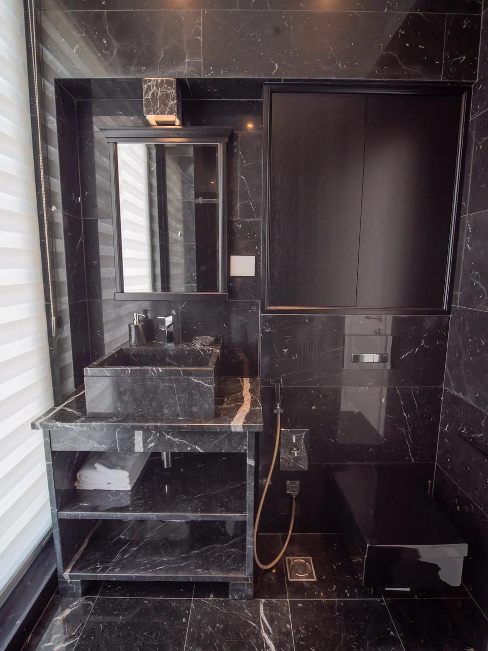 Image of Villa - 6 Bedrooms - 2 Bathrooms for Sale in Tivat-Mrcevac-Montenegro, Image 28